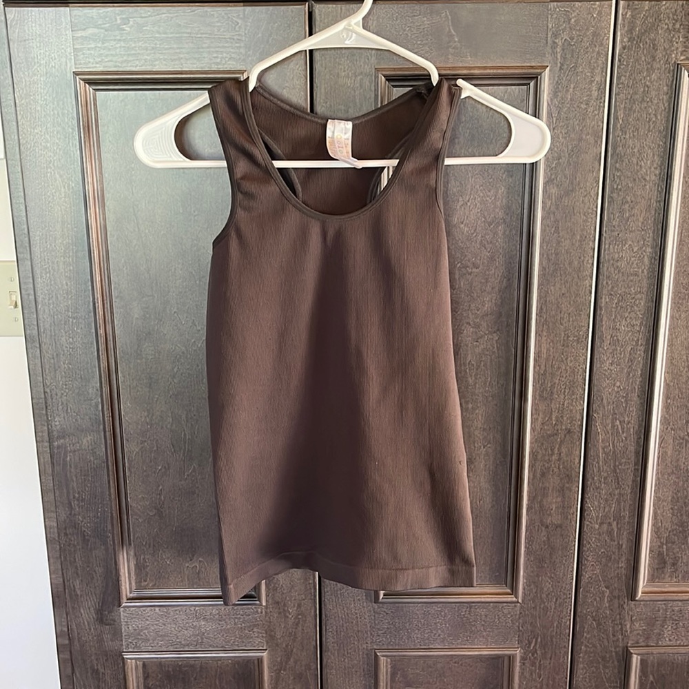 Dark gray tank, size XS